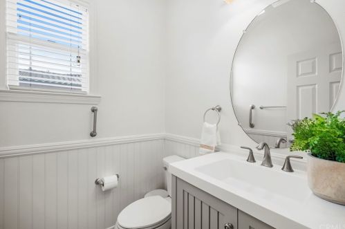 45035 Rutherford St, Temecula CA  92592-5529 exterior