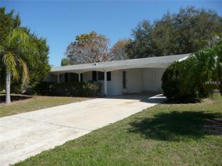2707 Bigelow Dr, Sarasota, FL 34239-4805