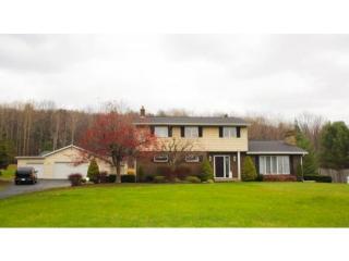 1382 Reynolds Cir, Binghamton, NY 13903-5616