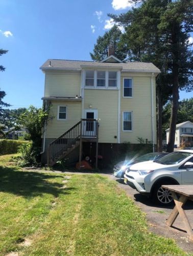 381 New Britain Rd, Kensington, CT 06037-1320