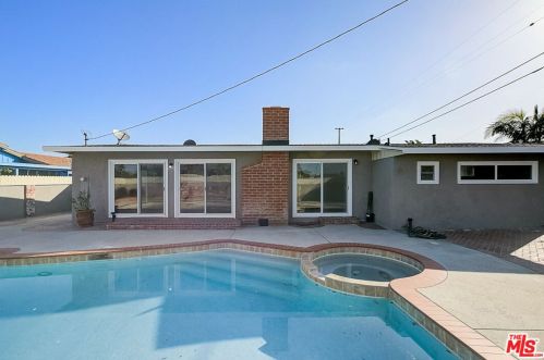 9112 Marchand Ave, Garden Grove CA  92841-2035 exterior