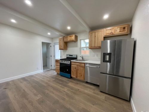 2431 Guerneville Rd, Santa Rosa CA  95403-4101 exterior