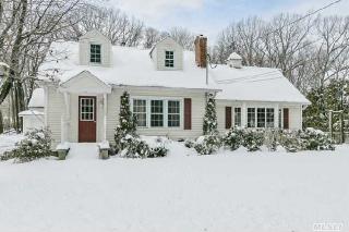 24 Randall Rd, Shoreham, NY 11786-2029