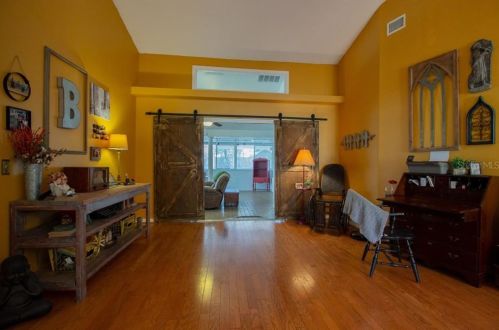 5939 Windwood Dr, Lakeland FL  33813-4805 exterior