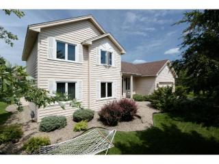 15717 Crystal Path, Lakeville, MN 55068-6606