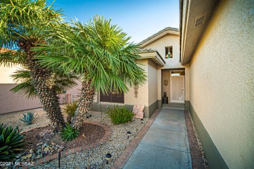1901 Vista Ridge Dr, Green Valley, AZ 85622-5835