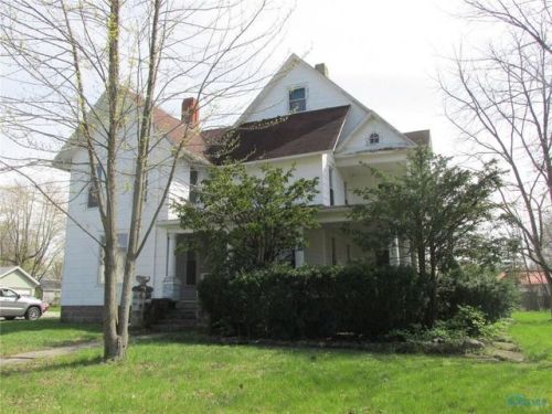 130 Arch St, Clyde, OH 43410-2102