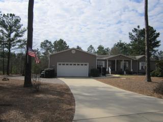 15 Summer Breeze Ct, Cameron, NC 28326-6033