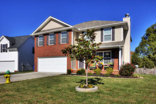 5474 Castle Pines Ln, Knoxville, TN 37920-5654