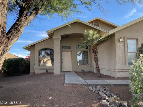 2643 Wayward Wind Way, Tucson, AZ 85745-3562