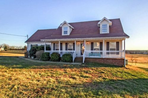 108 Cook Ln, Shelbyville, TN 37160-6022