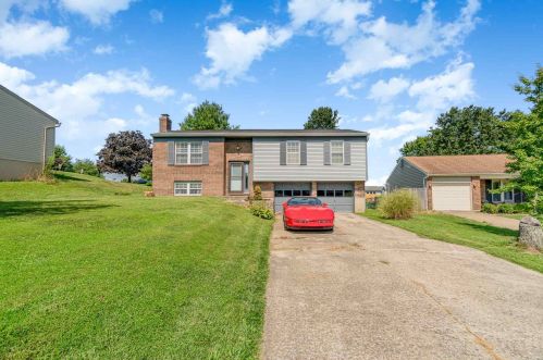 1542 Fieldview Cir, Florence, KY 41042-9712