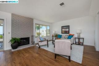 83 Shadow Mtn, Oakland, CA 94605-4616