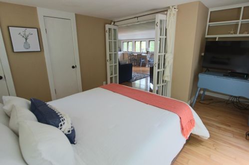 70 Nauhaught Bluffs Rd, Wellfleet MA  02667-8932 exterior