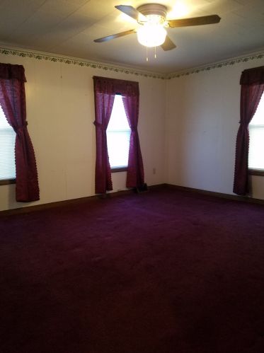 102 Glass St, Allenstown NH  03275-1524 exterior