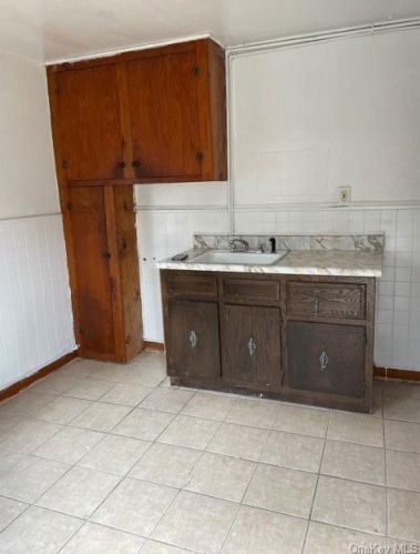 21 Highland Ave, Monticello NY  12701-1609 exterior