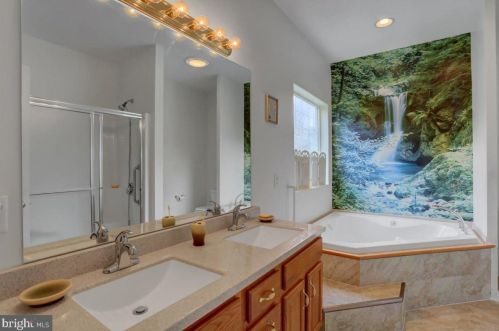 80 Lantern Ln, Lees Cross Roads PA  17257-8769 exterior