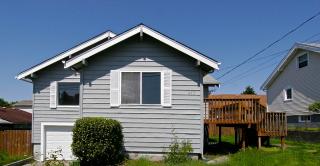 423 43rd St, Tacoma WA  98404-1416 exterior