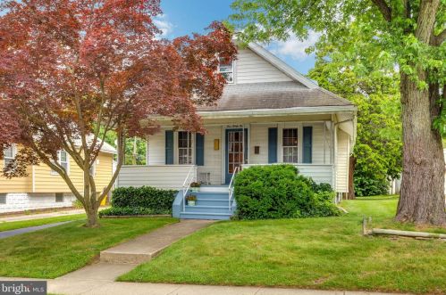 135 Haviland Ave, Camden, NJ 08106-1024