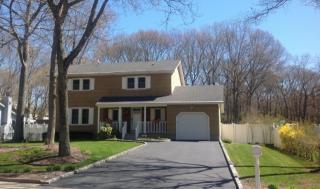 284 River Rd, Smith Point, NY 11967-1511