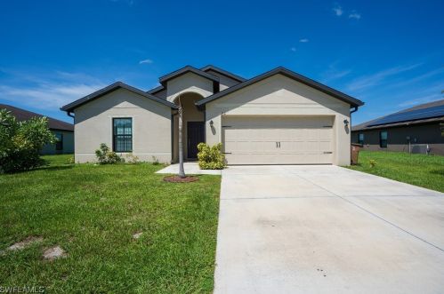 154 Shadow Lakes Dr, Lehigh Acres FL  33974-0803 exterior