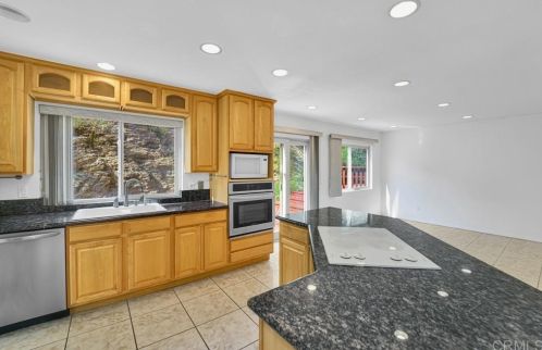 7240 Barker Way, San Diego, CA 92119-1320