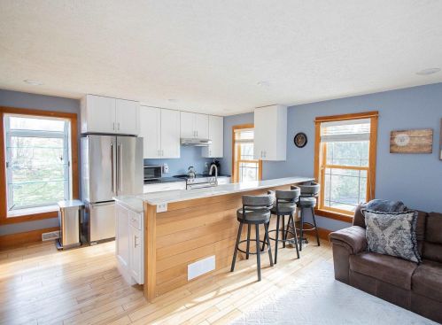 914 Bequette St, Dodgeville WI  53533-1112 exterior