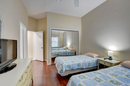 2059 53rd St, Boca Raton FL 33496-3451 exterior