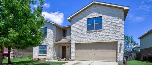 251 Kings Ridge Dr, Creedmoor, TX 78610-5140