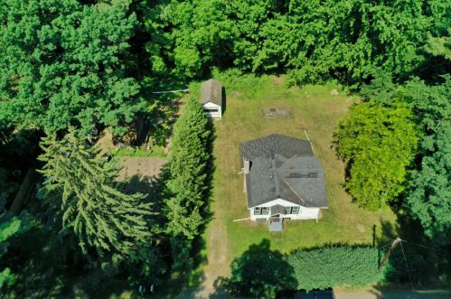 339 Cedar Rd, Lino Lakes MN  55092 exterior