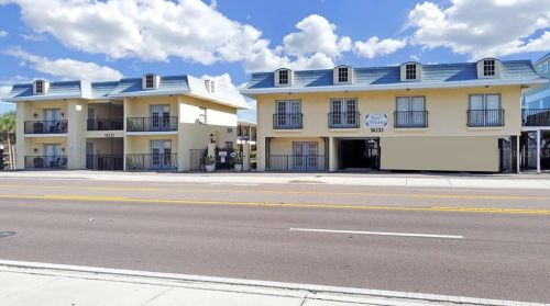 16333 Gulf Blvd, Saint Petersburg, FL 33708-1541