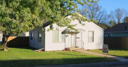 211 Sherman Ave, Holyoke, CO 80734-1201