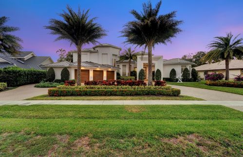 4182 Live Oak Blvd, Delray Beach, FL 33445-7005