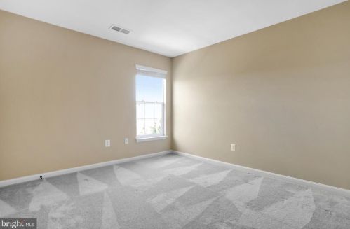 125 Victoria Ln, Charles Town WV  25414-5984 exterior