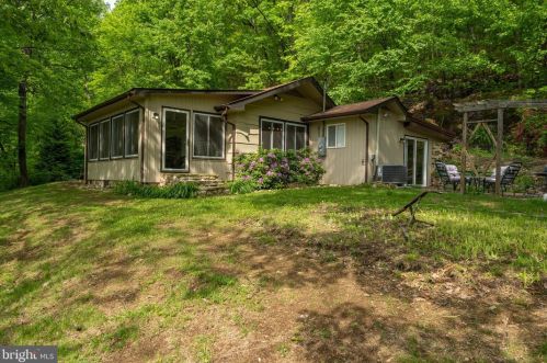 738 Forest Drive Ext, Richmond National Battlefiel VA  22835-5901 exterior