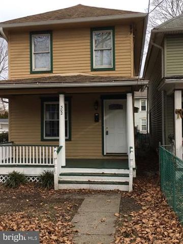 302 Stockham Ave, Yardley, PA 19067-6615