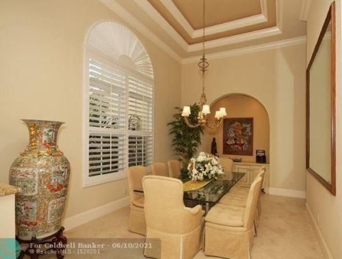10747 Pine Tree Ter, Boynton Beach, FL 33436-4907