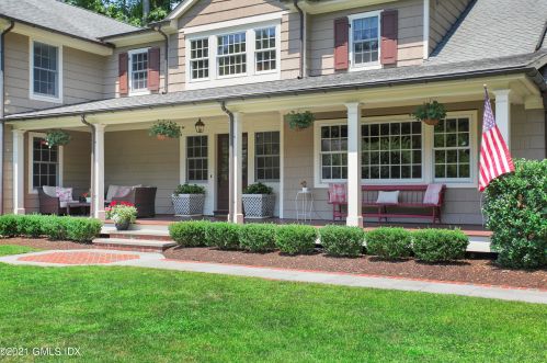 23 Welwyn Rd, Riverside, CT 06878-2413