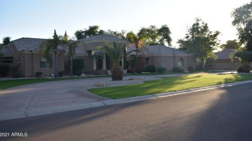 10509 Sunnyside Dr, Scottsdale, AZ 85259-2917