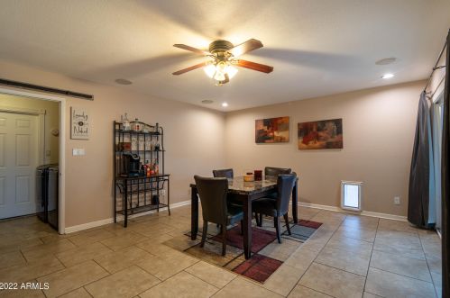 16814 31 Ave, Phoenix AZ 85009-4846 exterior