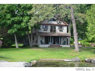13076 Brown Rd, Murray Isle, NY 13624-3737