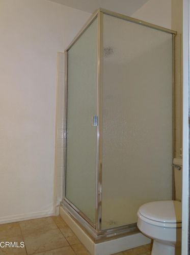 704 Holly Ave, Oxnard CA 93036-1907 exterior