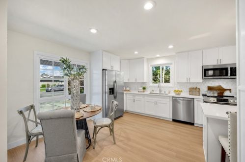 3470 Julian Ave, Long Beach CA  90808-3108 exterior
