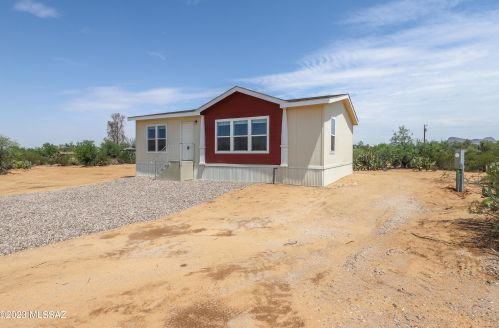 6130 Sanders Rd, Tucson, AZ 85743-8425