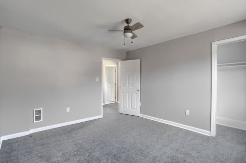 115 Maplewood Ave, Ambridge PA 15003-2412 exterior