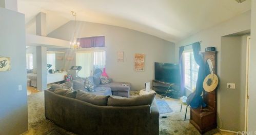 13058 Billings Ct, Victorville, CA 92395-8508