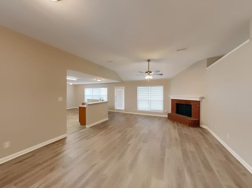966 Cedar Ridge Ln, Burleson TX  76028-8125 exterior