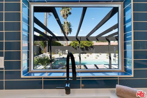 2031 Arnico St, Palm Springs CA  92262-4039 exterior