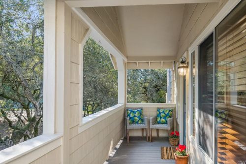 2028 Stonefield Ln, Santa Rosa, CA 95403-0951