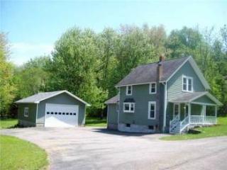 5902 Russell Rd, Williamson, NY 14589-9336